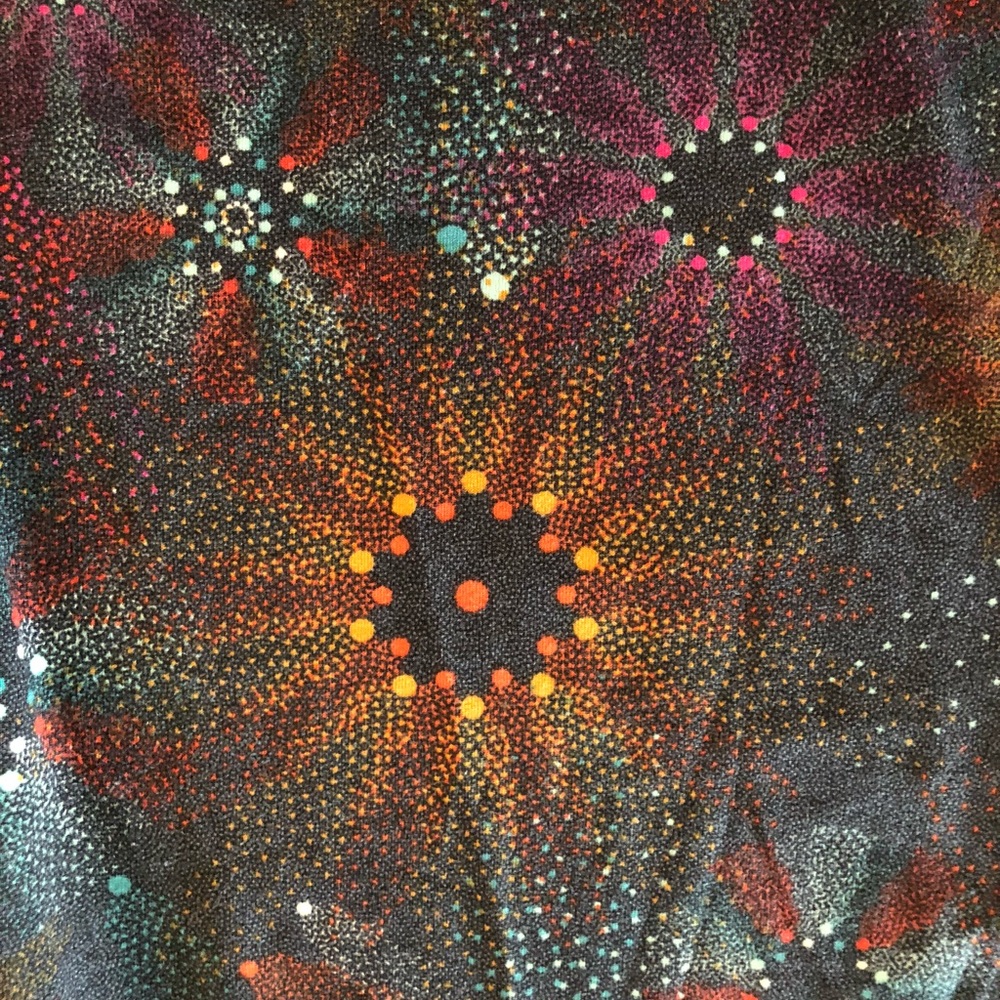 LulaRoe Azure Skirt - Picture 2 of 2